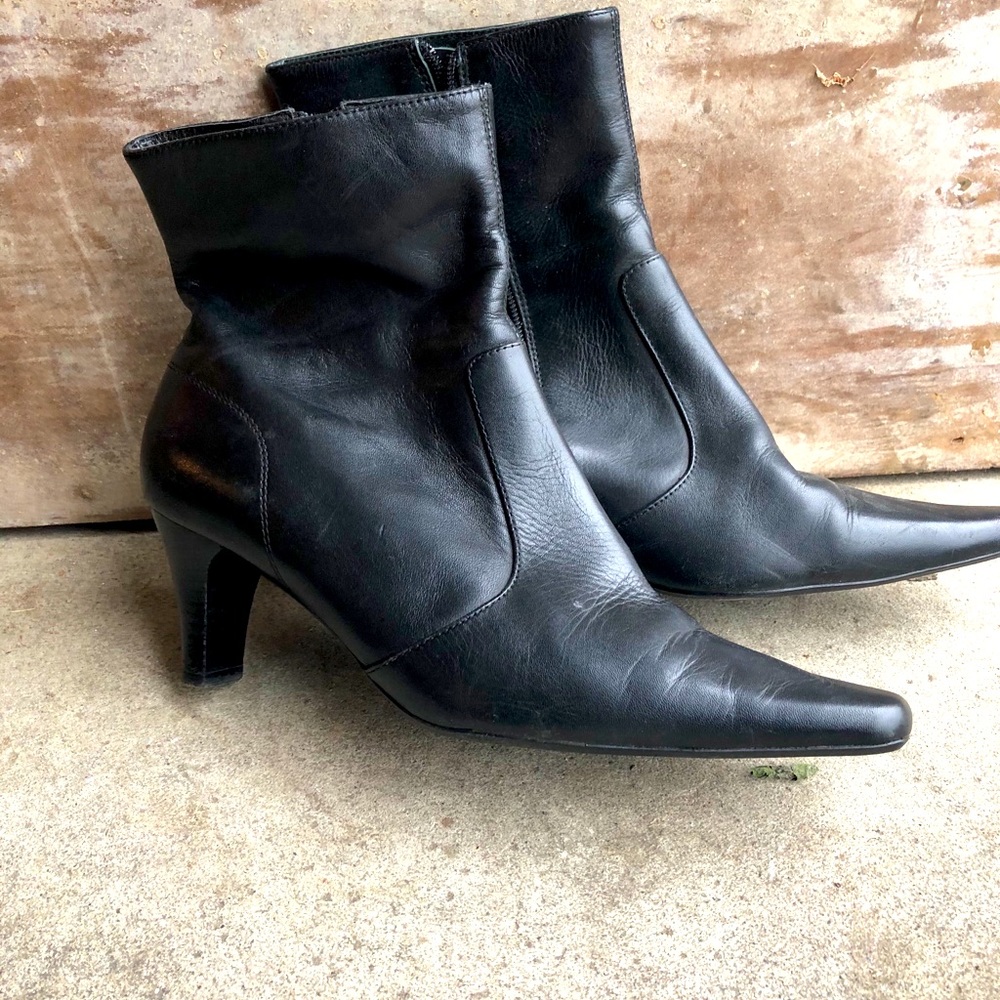 Leather ankle booties